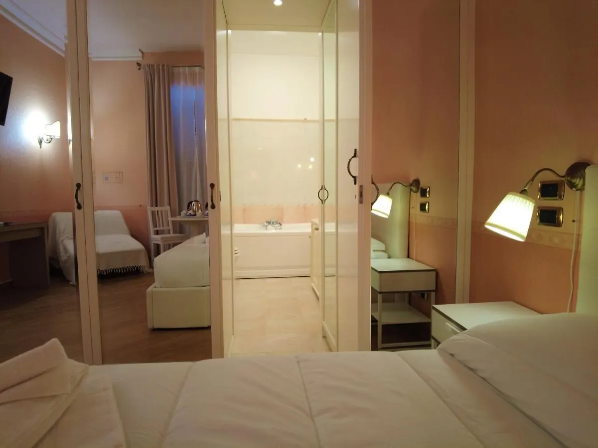 Gardoce'S Guest House Rome 0*,  Italy