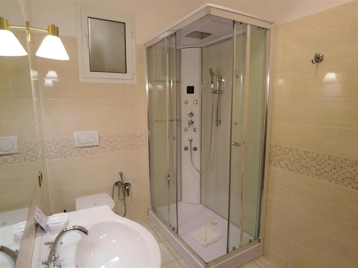 Gardoce'S Guest House Rome Bed & Breakfast